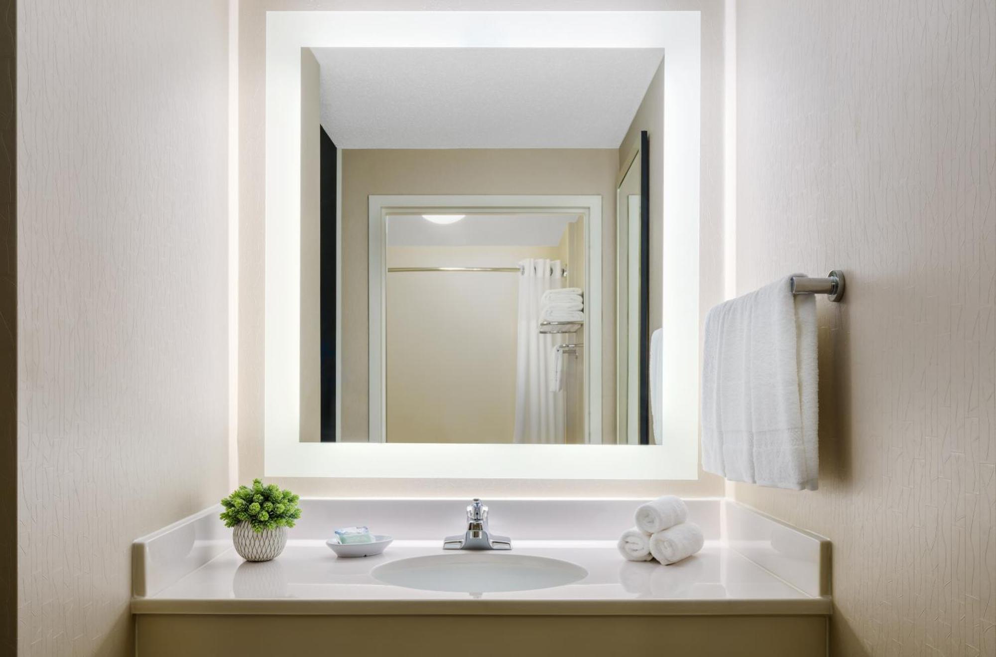 Springhill Suites Manchester-Boston Regional Airport Zewnętrze zdjęcie
