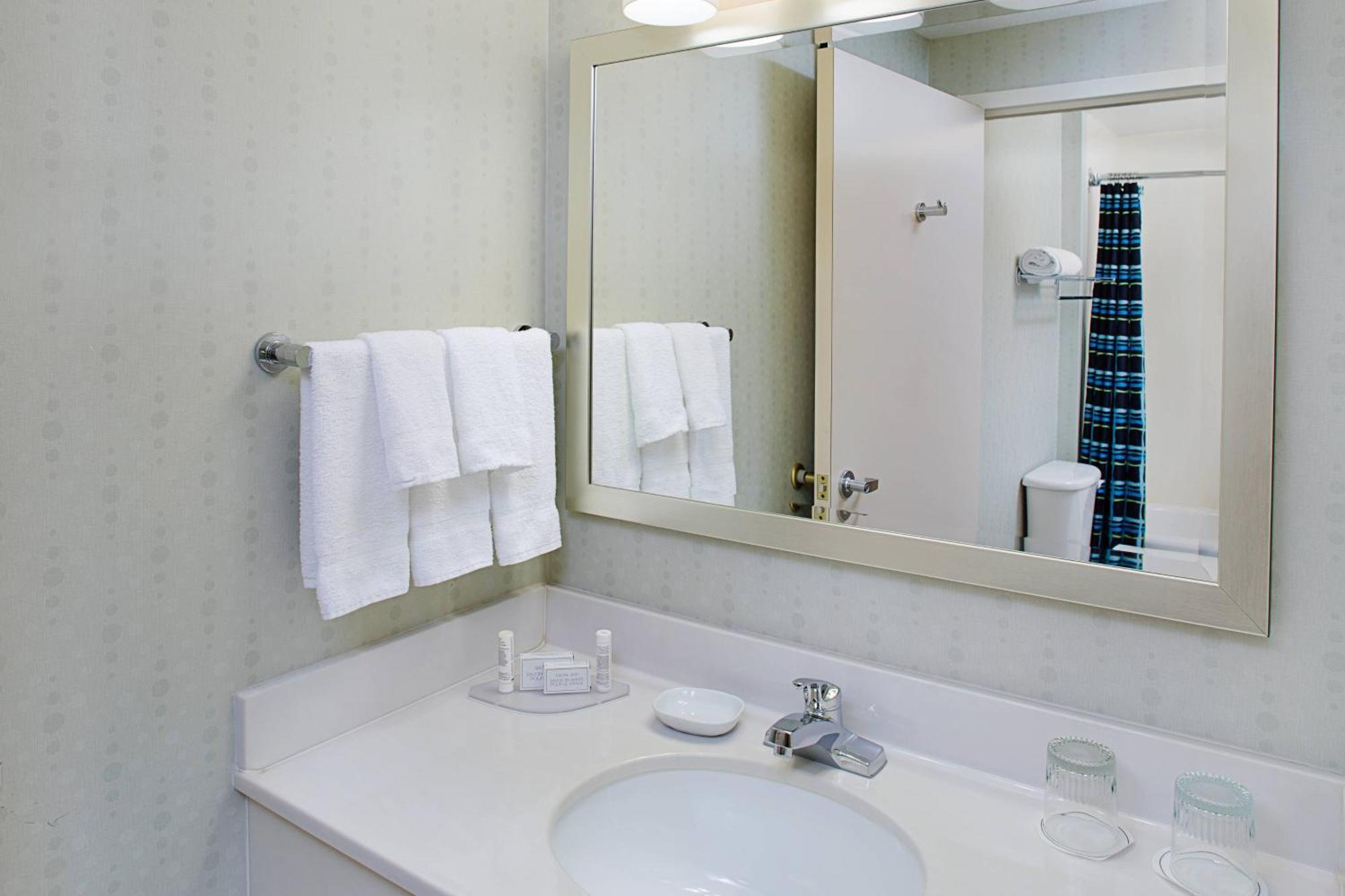 Springhill Suites Manchester-Boston Regional Airport Zewnętrze zdjęcie